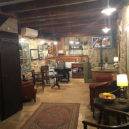 Casa Garzotto מלון רוביני