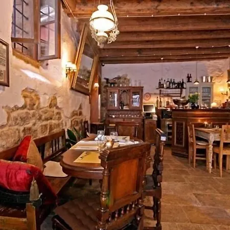 מלון Casa Garzotto רוביני